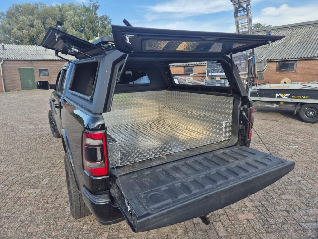 Huif met binnenbak - Traanplaat